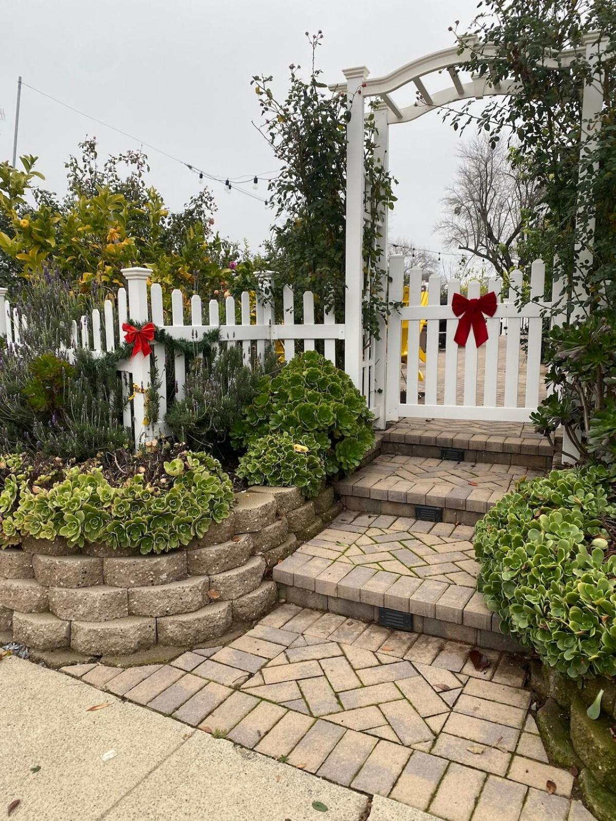 English Rose Garden Cottage Near Roseville, Ca Citrus Heights Exterior photo